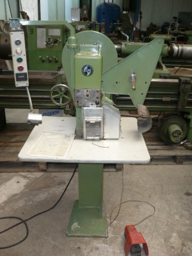 Lionel Green Street D.w.z schroot Eccentric press Grote & Hartmann AM 21 buy used at Althaus Maschinenhandel